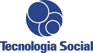 Símbolo da tecnologia social - três círculos branos sobrepostos sobre fundo azul